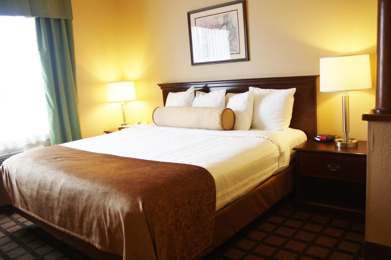 Inn & Suites Merrillville Extérieur photo