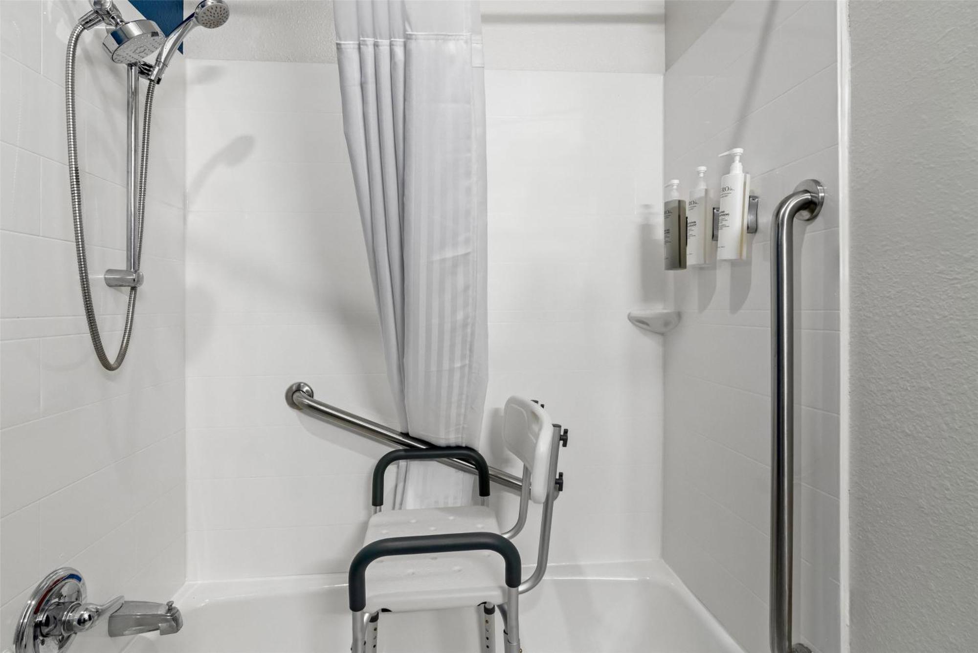 Inn & Suites Merrillville Extérieur photo