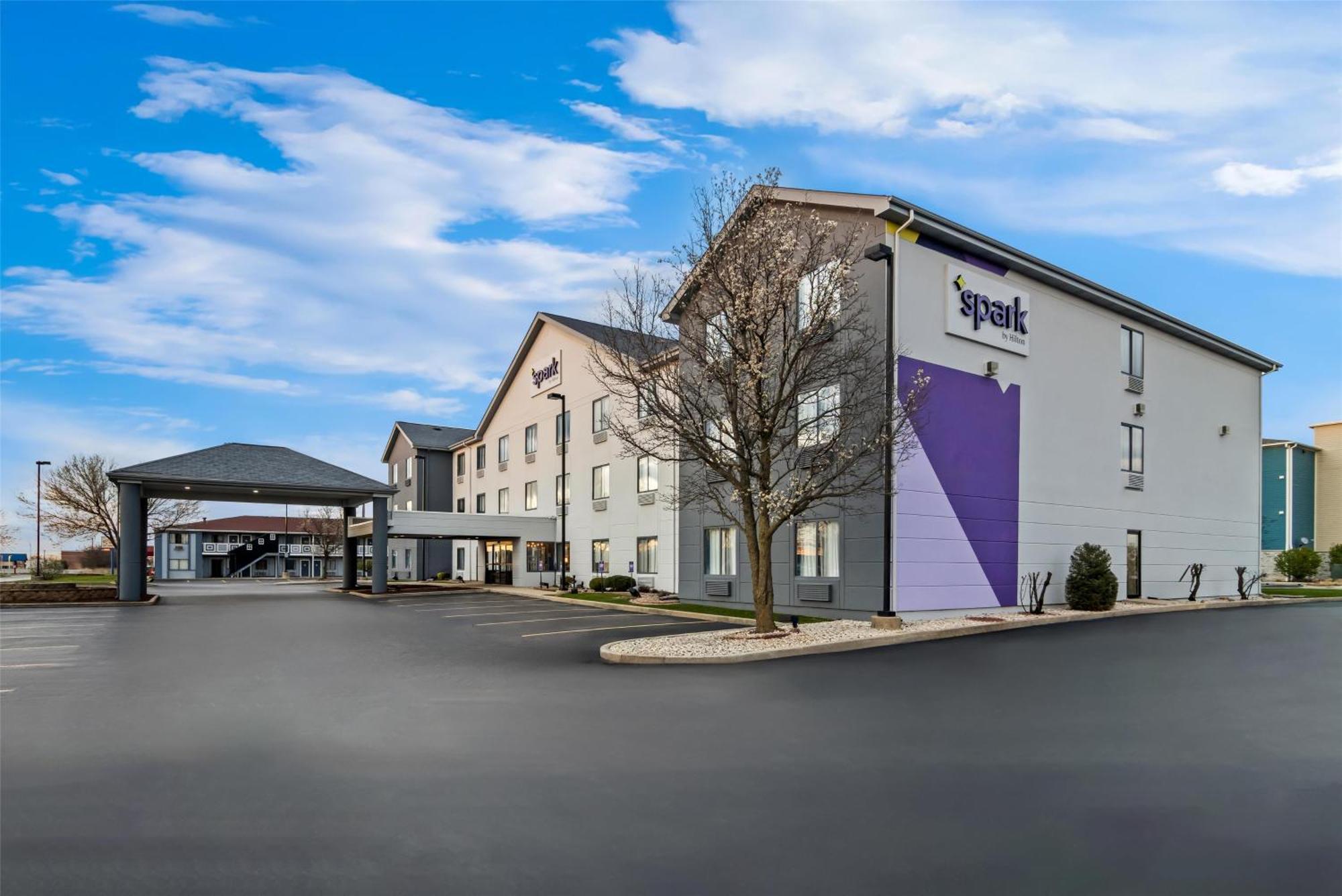 Inn & Suites Merrillville Extérieur photo